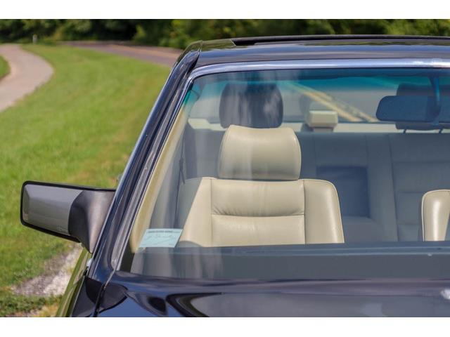 1991 Mercedes-Benz 560 (CC-1540345) for sale in St. Louis, Missouri