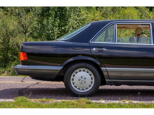 1991 Mercedes-Benz 560 (CC-1540345) for sale in St. Louis, Missouri