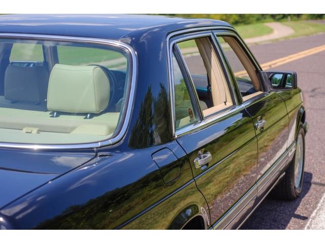 1991 Mercedes-Benz 560 (CC-1540345) for sale in St. Louis, Missouri