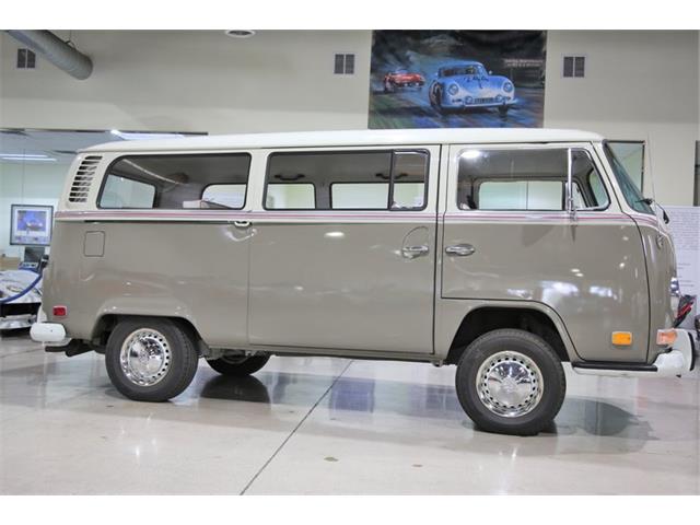 1972 Volkswagen Bus (CC-1545614) for sale in Chatsworth, California