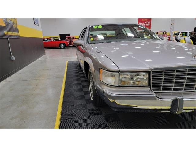1996 Cadillac Fleetwood (CC-1547841) for sale in Mankato, Minnesota