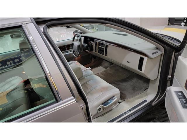1996 Cadillac Fleetwood (CC-1547841) for sale in Mankato, Minnesota