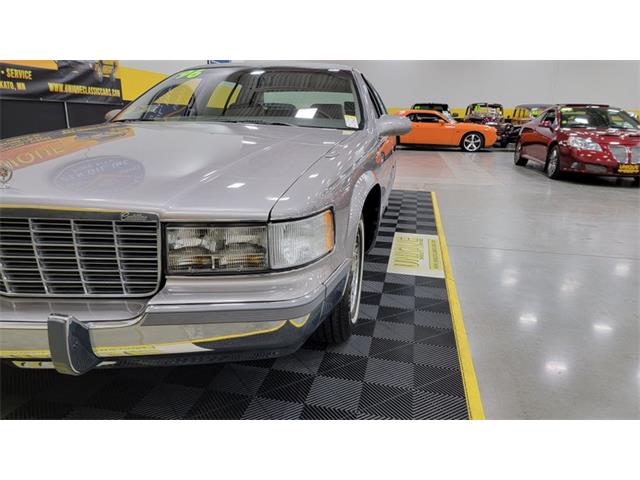 1996 Cadillac Fleetwood (CC-1547841) for sale in Mankato, Minnesota
