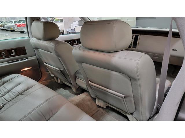 1996 Cadillac Fleetwood (CC-1547841) for sale in Mankato, Minnesota