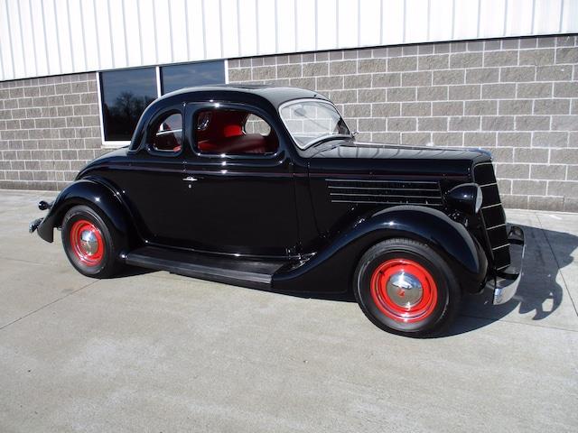 1935 Ford 1 Ton Flatbed (CC-1549393) for sale in Greenwood, Indiana
