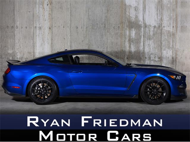 2018 Ford Mustang (CC-1552589) for sale in Glen Cove, New York