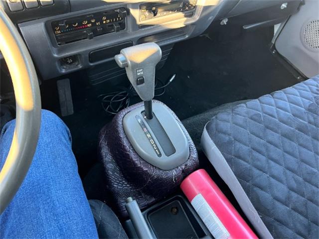 2006 Isuzu NPR (CC-1554963) for sale in Columbus, Ohio
