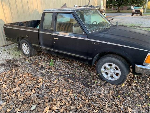 1985 Nissan 720 (CC-1555221) for sale in Cadillac, Michigan