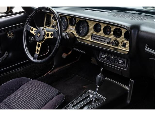 interni della pontiac firebird 1979