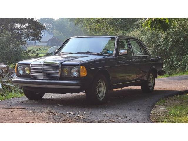 1985 Mercedes-Benz 300D (CC-1557354) for sale in Cadillac, Michigan