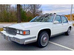 1986 Cadillac Fleetwood (CC-1558896) for sale in Cadillac, Michigan