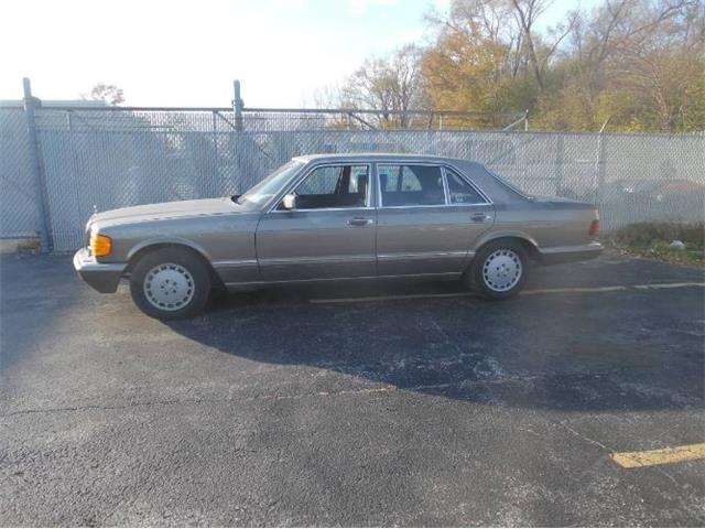 1988 Mercedes-Benz 420SEL (CC-1562316) for sale in Cadillac, Michigan