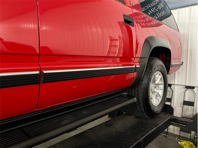 1996 Chevrolet Suburban (CC-1564468) for sale in Holland , Michigan