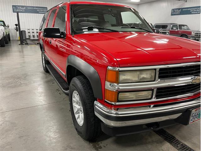 1996 Chevrolet Suburban (CC-1564468) for sale in Holland , Michigan