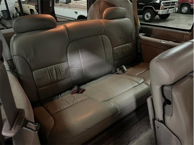 1996 Chevrolet Suburban (CC-1564468) for sale in Holland , Michigan