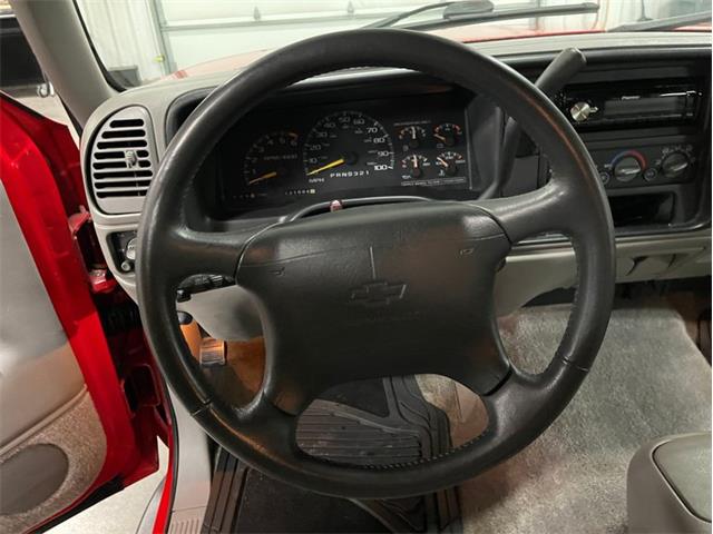 1996 Chevrolet Suburban (CC-1564468) for sale in Holland , Michigan