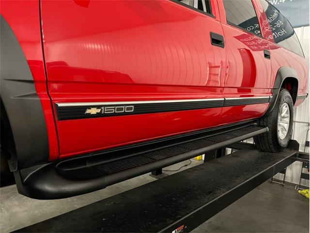 1996 Chevrolet Suburban (CC-1564468) for sale in Holland , Michigan