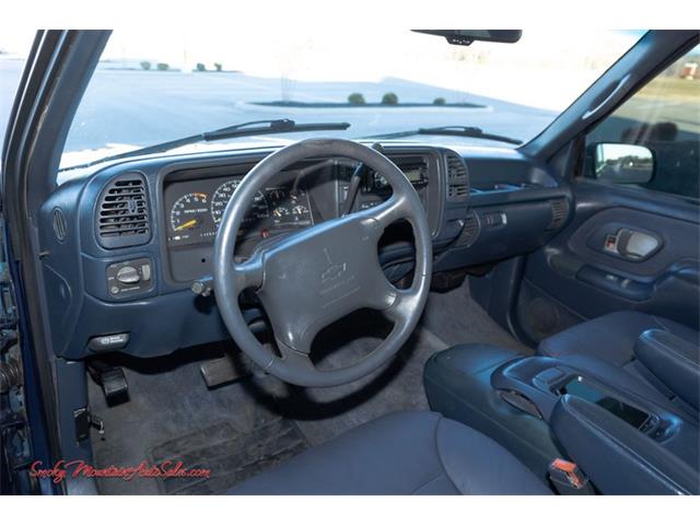 1996 Chevrolet Suburban (CC-1565368) for sale in Lenoir City, Tennessee