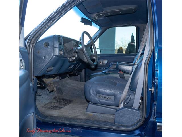 1996 Chevrolet Suburban (CC-1565368) for sale in Lenoir City, Tennessee