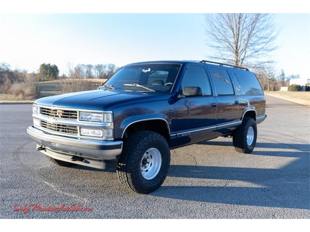 1996 Chevrolet Suburban (CC-1565368) for sale in Lenoir City, Tennessee
