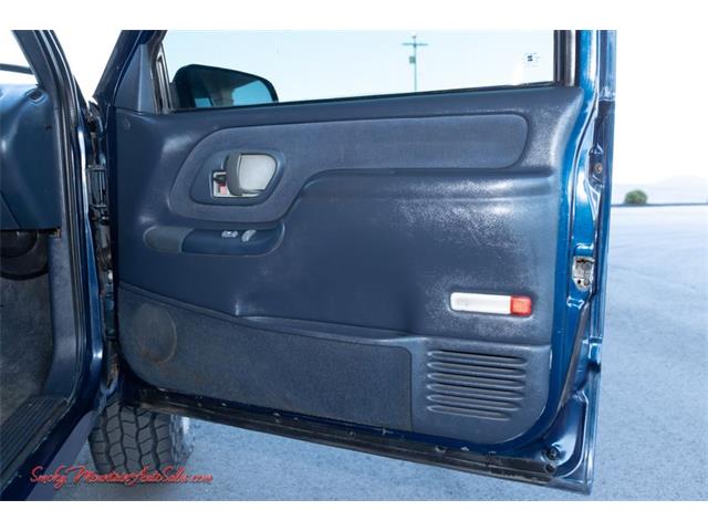 1996 Chevrolet Suburban (CC-1565368) for sale in Lenoir City, Tennessee