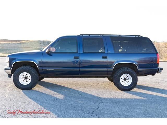 1996 Chevrolet Suburban (CC-1565368) for sale in Lenoir City, Tennessee