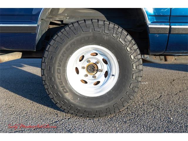1996 Chevrolet Suburban (CC-1565368) for sale in Lenoir City, Tennessee
