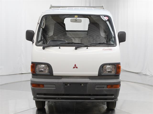 1995 Mitsubishi Minicab (CC-1565534) for sale in Christiansburg, Virginia
