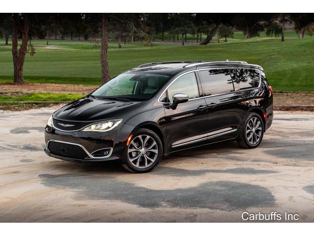 2018 Chrysler Pacifica (CC-1560065) for sale in Concord, California