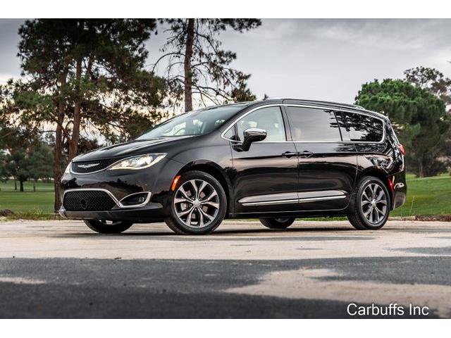 2018 Chrysler Pacifica (CC-1560065) for sale in Concord, California