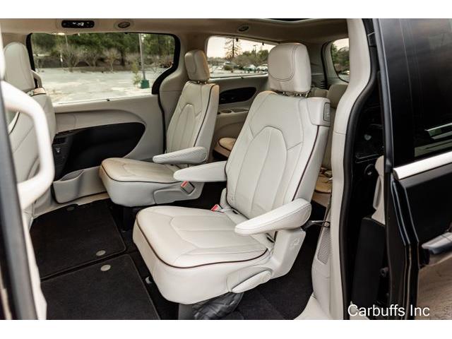2018 Chrysler Pacifica (CC-1560065) for sale in Concord, California