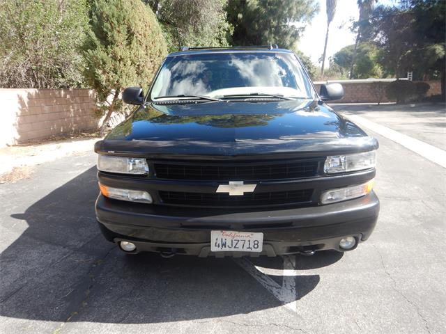 2002 Chevrolet Suburban (CC-1572311) for sale in WOODLAND HILLS, California