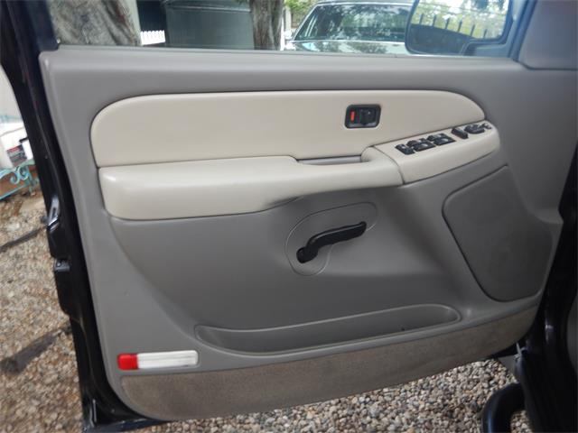 2002 Chevrolet Suburban (CC-1572311) for sale in WOODLAND HILLS, California