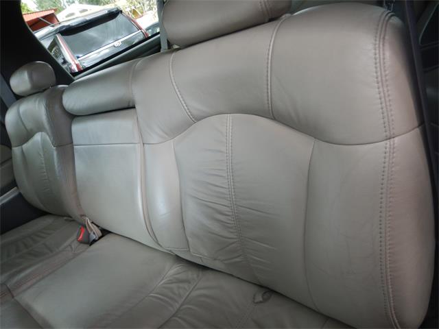 2002 Chevrolet Suburban (CC-1572311) for sale in WOODLAND HILLS, California