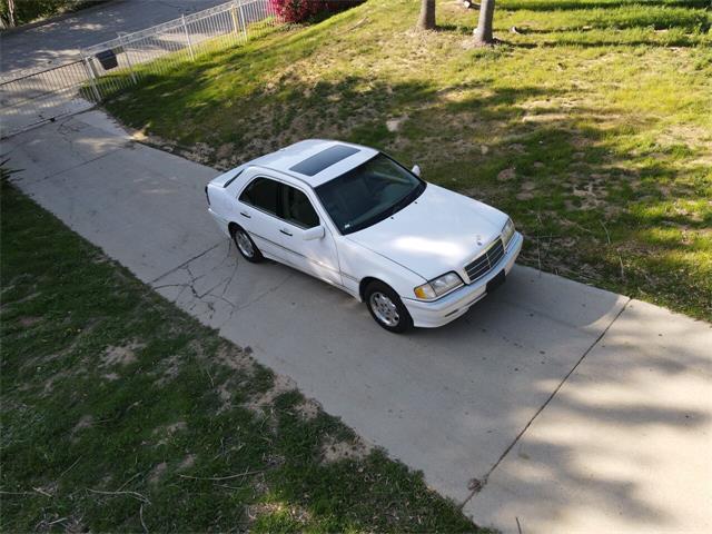 2000 Mercedes-Benz C-Class (CC-1575036) for sale in Riverside, California