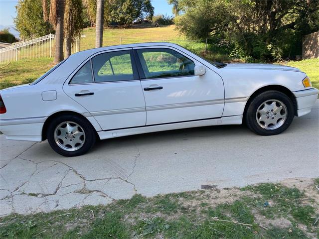 2000 Mercedes-Benz C-Class (CC-1575036) for sale in Riverside, California
