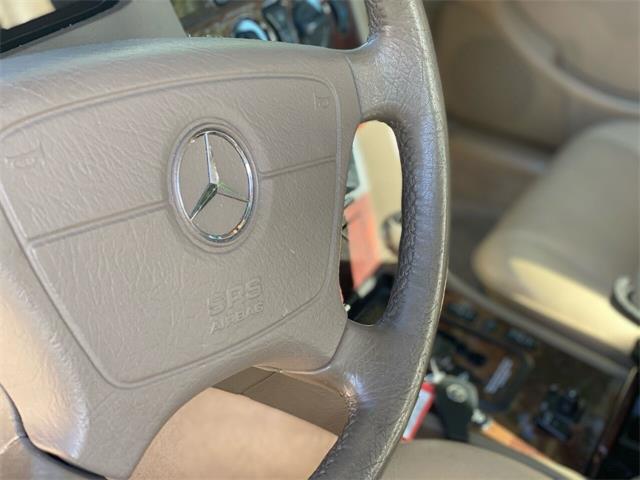 2000 Mercedes-Benz C-Class (CC-1575036) for sale in Riverside, California
