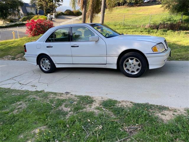 2000 Mercedes-Benz C-Class (CC-1575036) for sale in Riverside, California