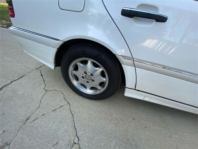2000 Mercedes-Benz C-Class (CC-1575036) for sale in Riverside, California