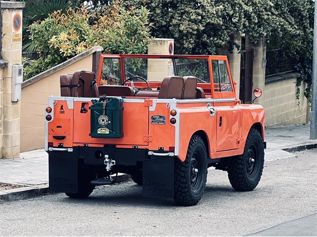 1966 Land Rover Series IIA (CC-1582839) for sale in Úbeda , Jaén 