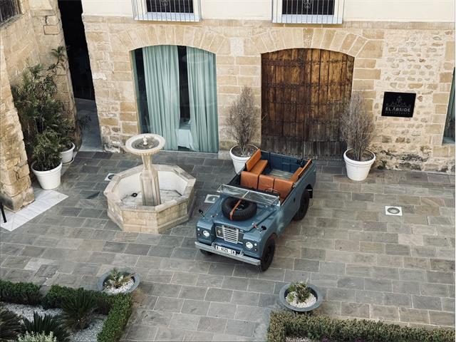 1966 Land Rover Series IIA (CC-1582839) for sale in Úbeda , Jaén 