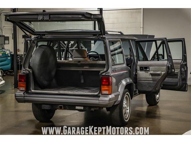 1992 Jeep Cherokee (CC-1584316) for sale in Grand Rapids, Michigan
