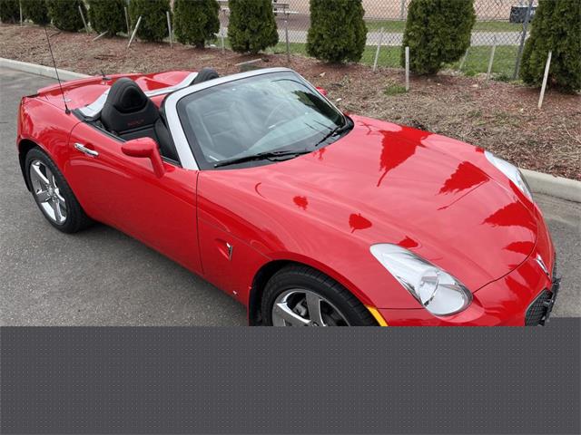 2009 Pontiac Solstice (CC-1585849) for sale in Milford City, Connecticut