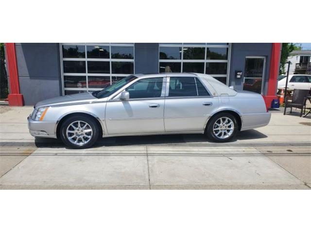 2010 Cadillac DTS (CC-1599989) for sale in Cadillac, Michigan