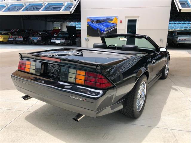 1988 Chevrolet Camaro IROC Z28 (CC-1602346) for sale in Palmetto, Florida
