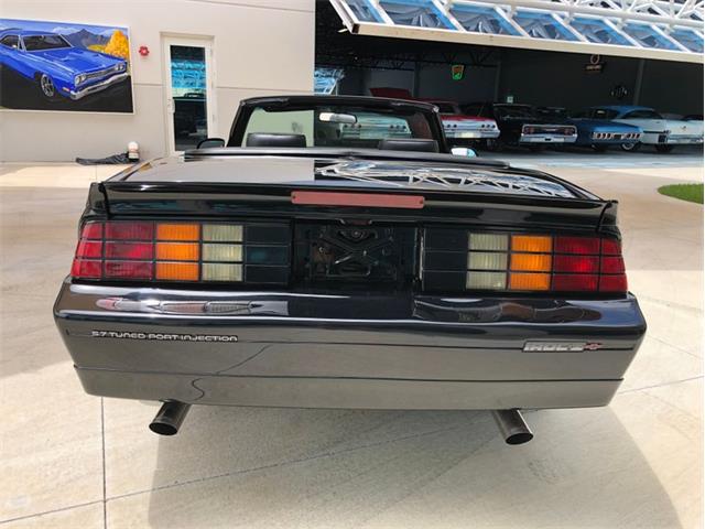 1988 Chevrolet Camaro IROC Z28 (CC-1602346) for sale in Palmetto, Florida