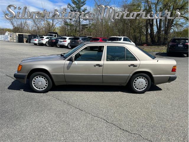 1990 Mercedes-Benz 300 (CC-1603099) for sale in North Andover, Massachusetts