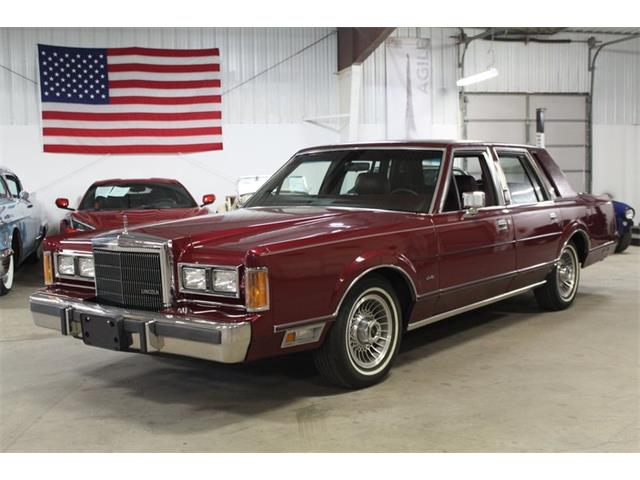 1989 Lincoln Town Car (CC-1605912) for sale in Kentwood, Michigan