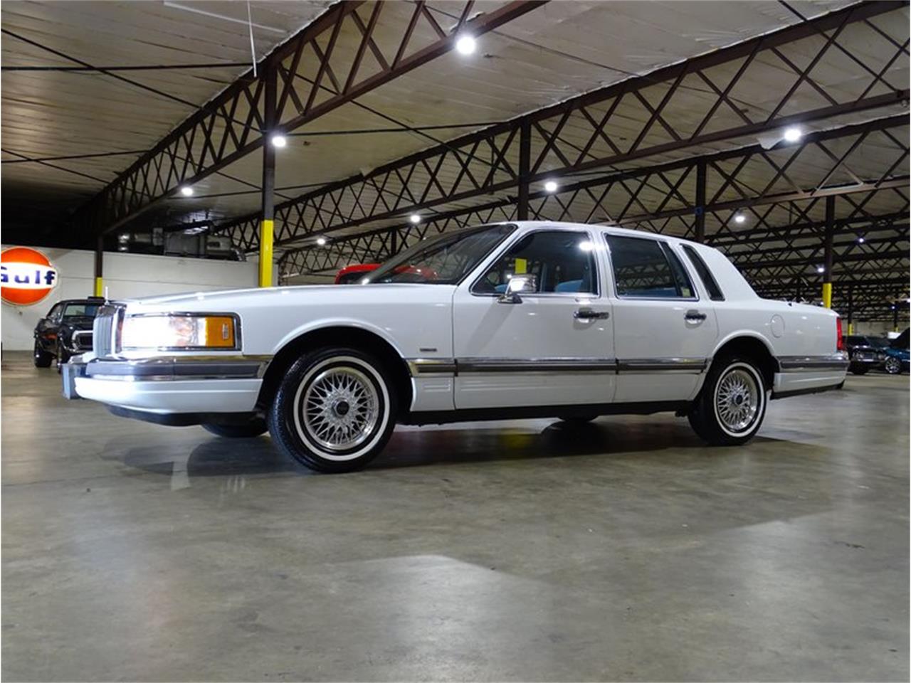 1990 Lincoln Town Car For Sale