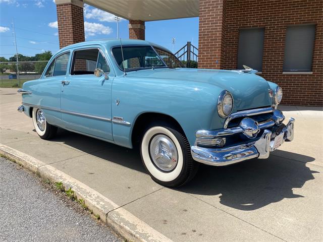 1951 Ford Custom Deluxe (CC-1607161) for sale in Davenport, Iowa